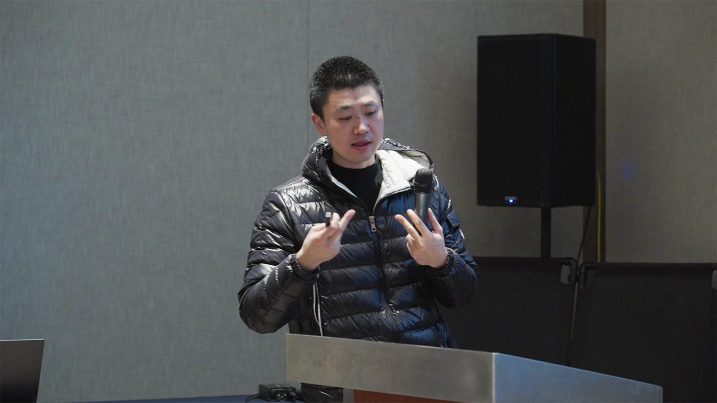 工正销售经理-池品初